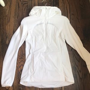 Lululemon run for the cold pullover